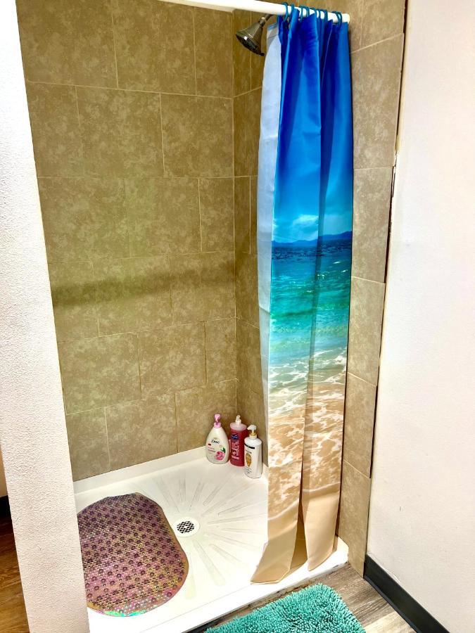 Private Room With Shared Bathroom On The 1St Floor 10 Minutes Walk To University Of Washington Seattle Buitenkant foto