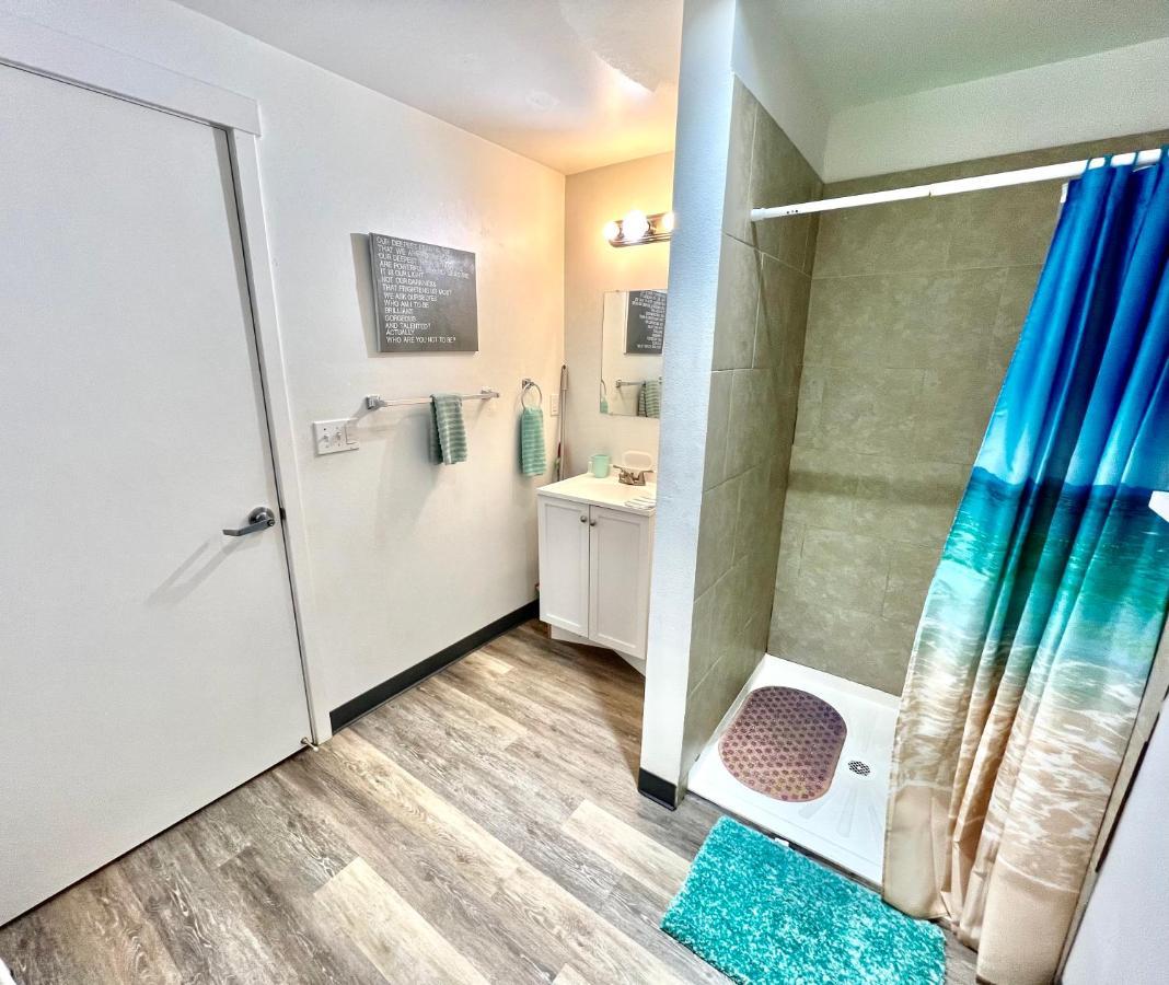Private Room With Shared Bathroom On The 1St Floor 10 Minutes Walk To University Of Washington Seattle Buitenkant foto